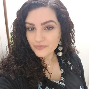 Meet your Posher, Suzanne